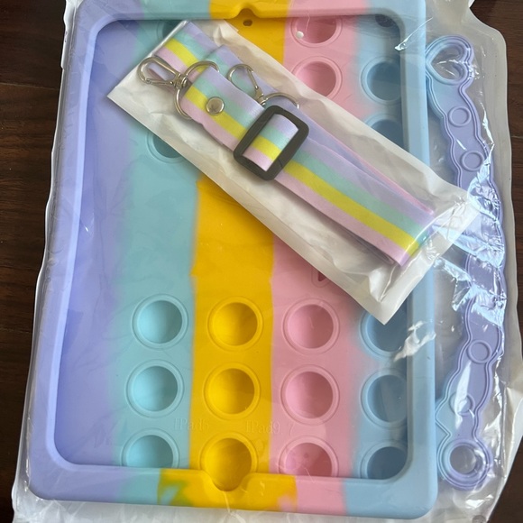 Push Pop Fidget Case for iPad Air 1/ipad 5/2017 9.7inch Soft Silicone Shockproof - Picture 2 of 4